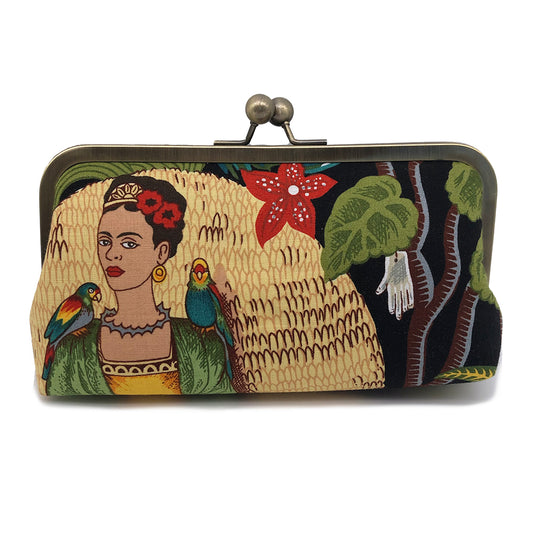 Frida Parrots