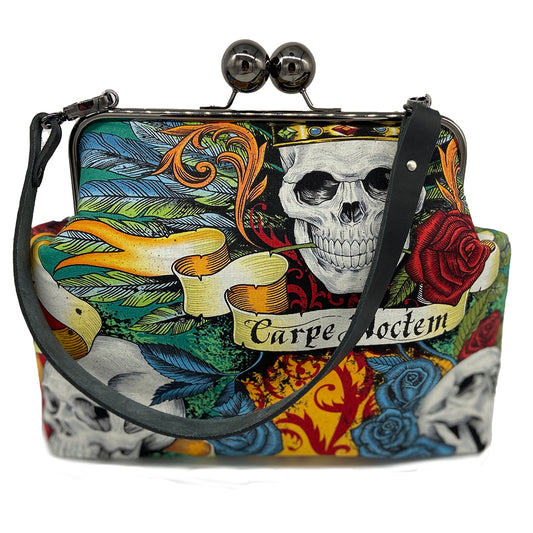 Carpe Noctem Bright